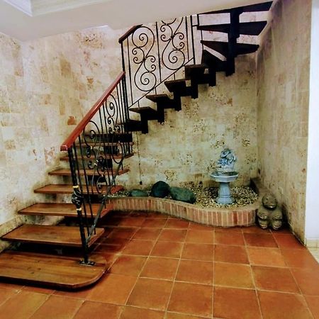 Hotel Aluge Santo Domingo Exterior photo