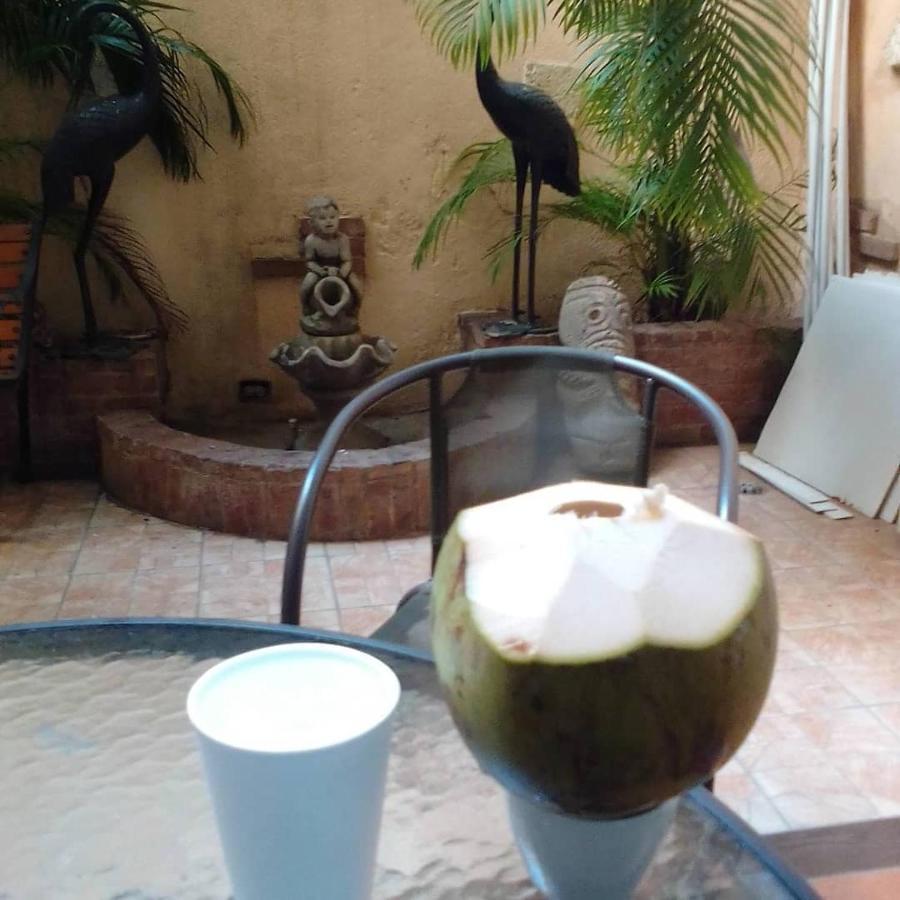 Hotel Aluge Santo Domingo Exterior photo