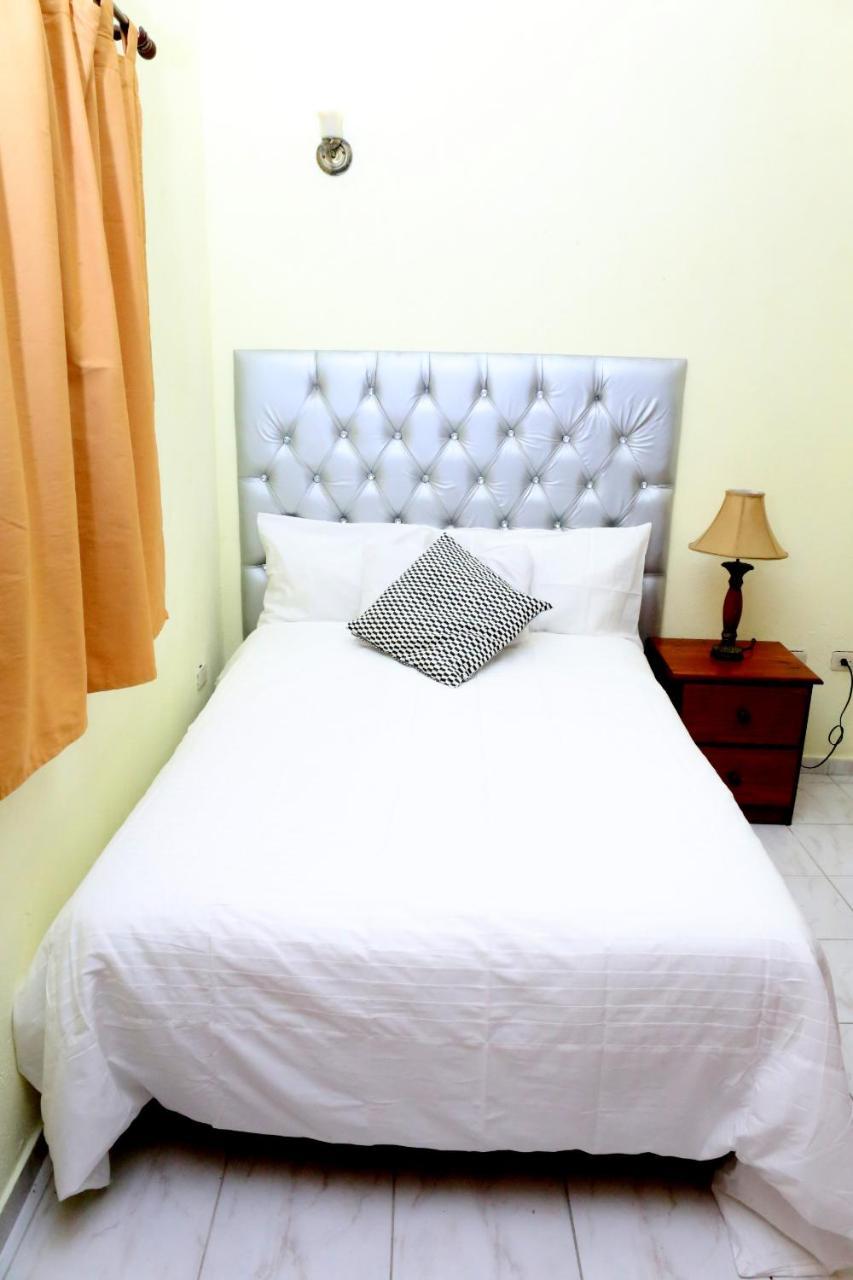 Hotel Aluge Santo Domingo Exterior photo