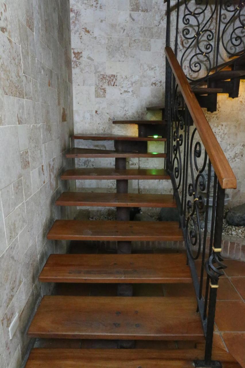 Hotel Aluge Santo Domingo Exterior photo